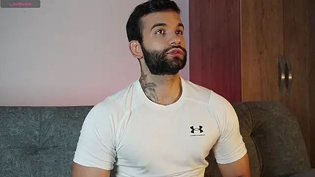 MarkHazze online show from 10-31-25, 03:57