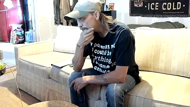 jayshort786 online show from 10-22-25, 03:34