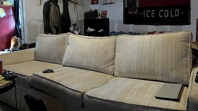 jayshort786 online show from 11-21-25, 05:33