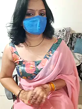 Snapshot of khushikhushi chatting on 10-11-25, 05:55 khushikhushi online show from 10-11-25, 05:55