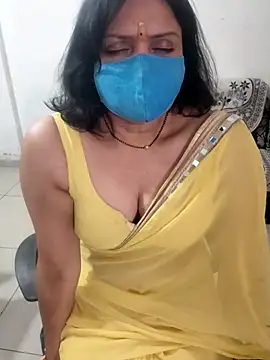 Snapshot of khushikhushi chatting on 11-13-25, 06:01 khushikhushi online show from 11-13-25, 06:01