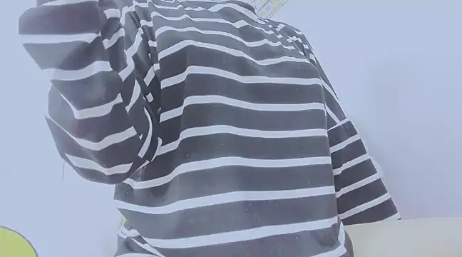 Linh diudang online show from 01-24-25, 03:43