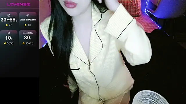 Snapshot of _Viviann_ chatting on 10-16-25, 03:24 Viviann online show from 10-16-25, 03:24