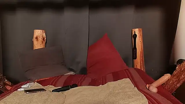 Erika  Dan online show from 12-20-25, 10:06