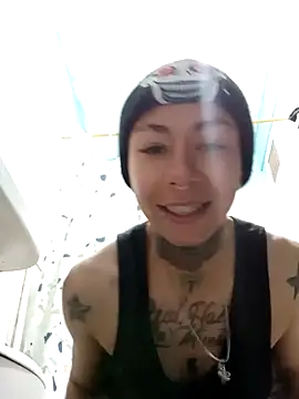 Snapshot of real_fenix chatting on 01-28-25, 03:25 real fenix online show from 01-28-25, 03:25