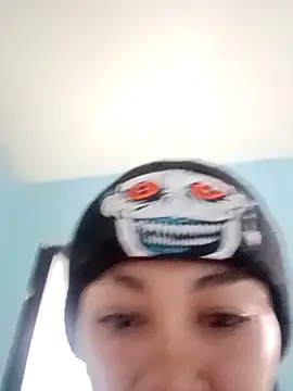 Snapshot of real_fenix chatting on 02-04-25, 04:59 real fenix online show from 02-04-25, 04:59