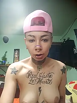 Snapshot of real_fenix chatting on 09-13-25, 07:13 real fenix online show from 09-13-25, 07:13