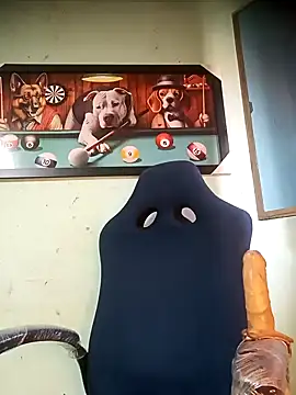 Snapshot of real_fenix chatting on 10-07-25, 02:14 real fenix online show from 10-07-25, 02:14