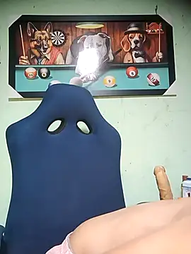 Snapshot of real_fenix chatting on 10-23-25, 08:07 real fenix online show from 10-23-25, 08:07