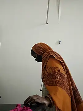 RADHA95 online show from 03-18-25, 02:36