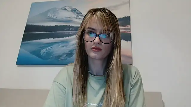 hotjessyca online show from 03-10-25, 05:54