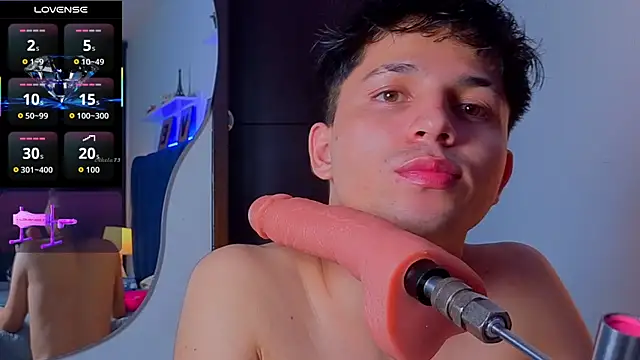 Issac james  online show from 11-07-25, 05:29