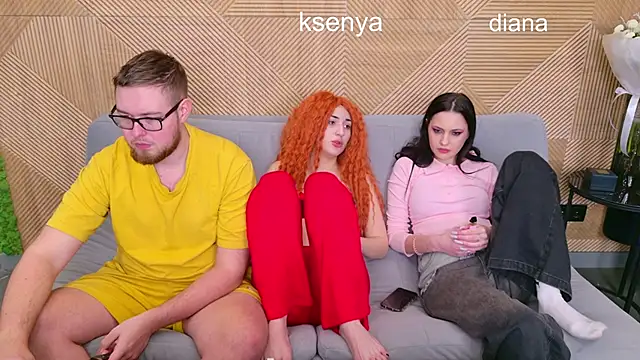 Snapshot of Ksenny chatting on 02-09-26, 12:42 Ksenny online show from 02-09-26, 12:42