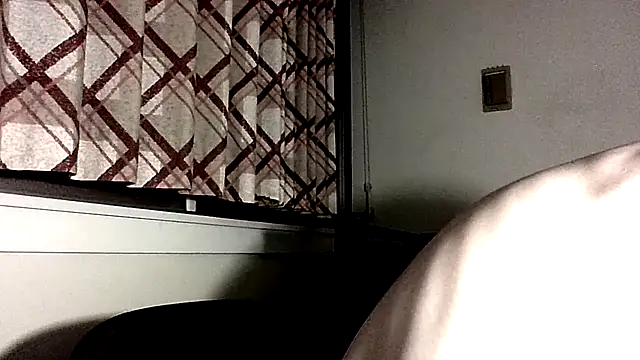 Paulhenry online show from 10-20-25, 01:50