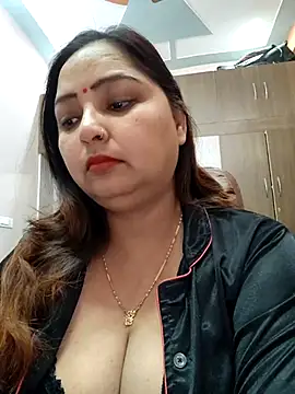Dianaa9 online show from 03-06-25, 11:47