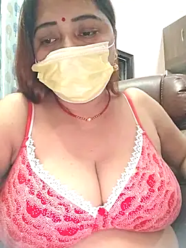 Dianaa9 online show from 11-18-25, 05:06