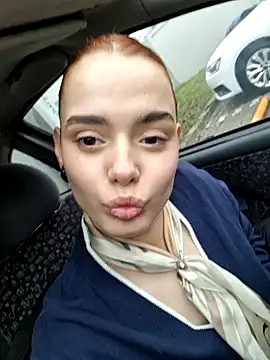 SophieCharm online show from 12-26-24, 10:48