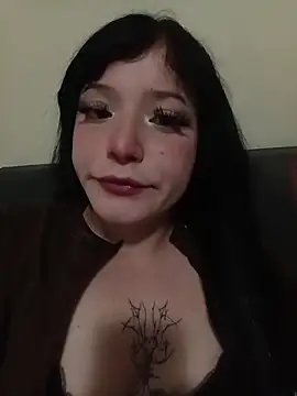 Snapshot of zafka_9 chatting on 12-17-25, 04:18 zafka 9 online show from 12-17-25, 04:18