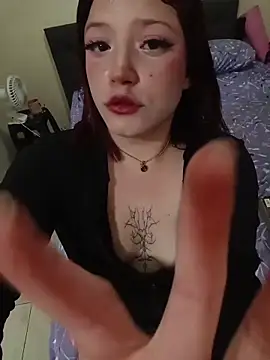 Snapshot of zafka_9 chatting on 04-05-26, 01:36 zafka 9 online show from 04-05-26, 01:36