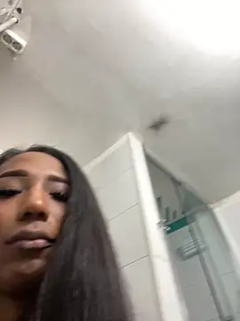 tamarabigass1 online show from 09-15-25, 07:08