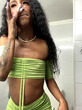 tamarabigass1 online show from 10-18-25, 01:08