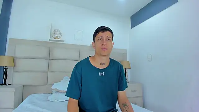 AgarEvans online show from 12-15-25, 05:01