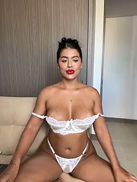 Snapshot of MelissaWaltton chatting on 11-10-25, 08:08 MelissaWaltton online show from 11-10-25, 08:08