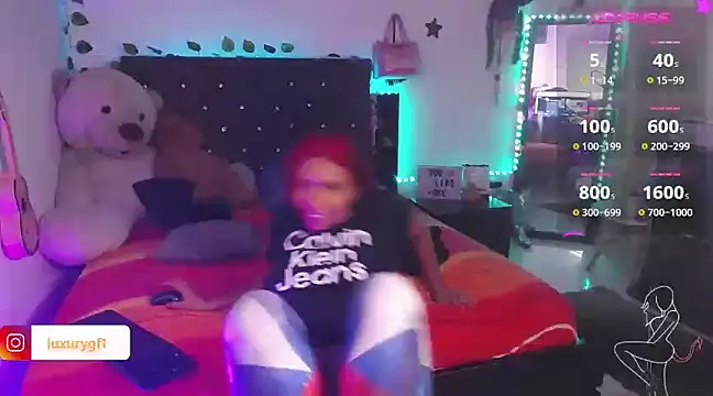 Snapshot of Pocahontaslovex chatting on 12-19-24, 08:02 Pocahontaslovex online show from 12-19-24, 08:02