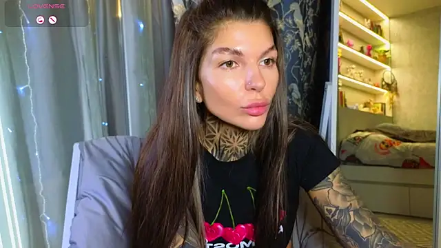 tattooedBabyy online show from 01-18-26, 09:35