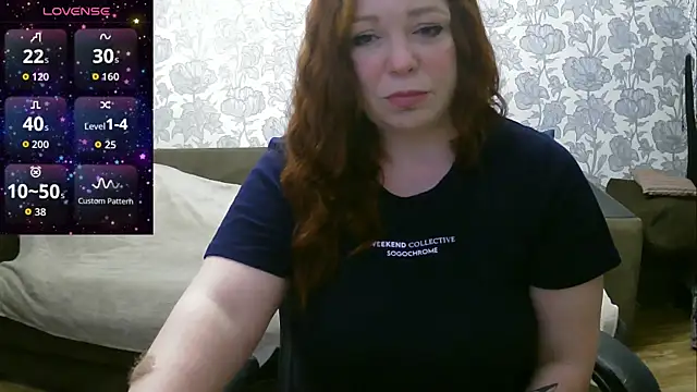 Snapshot of Sabrina_Poison chatting on 11-25-25, 05:18 Sabrina Poison online show from 11-25-25, 05:18