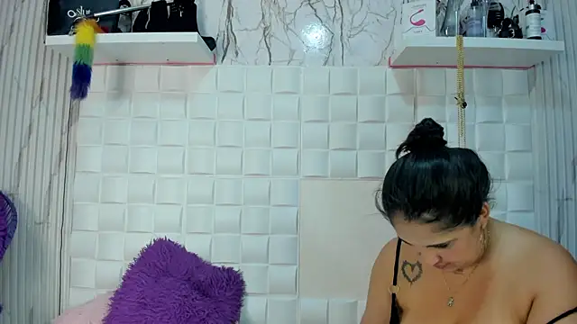 sharon strom online show from 01-18-25, 10:28