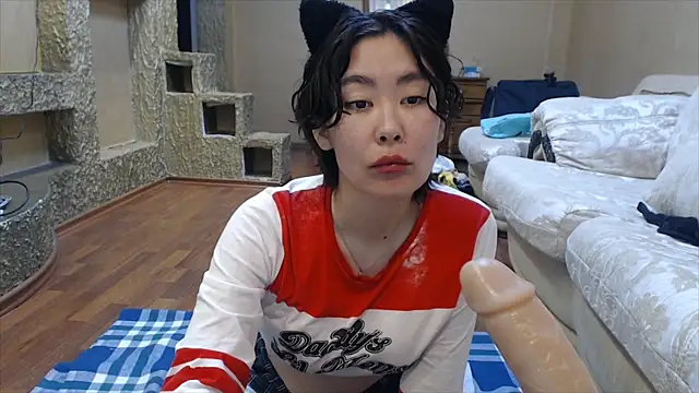 Kunimitsuu  online show from 02-09-25, 05:54