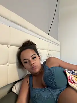 Snapshot of Lalionne58 chatting on 10-16-25, 09:10 Lalionne58 online show from 10-16-25, 09:10