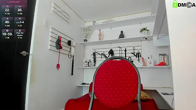 Alejandra Dunn online show from 12-18-24, 01:12