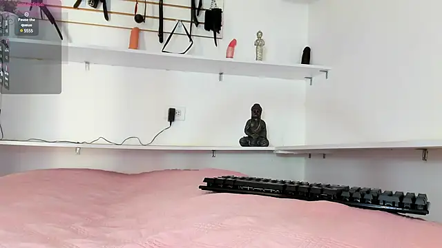 Alejandra Dunn online show from 03-12-25, 02:34