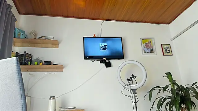 manucute 23  online show from 11-03-25, 05:36