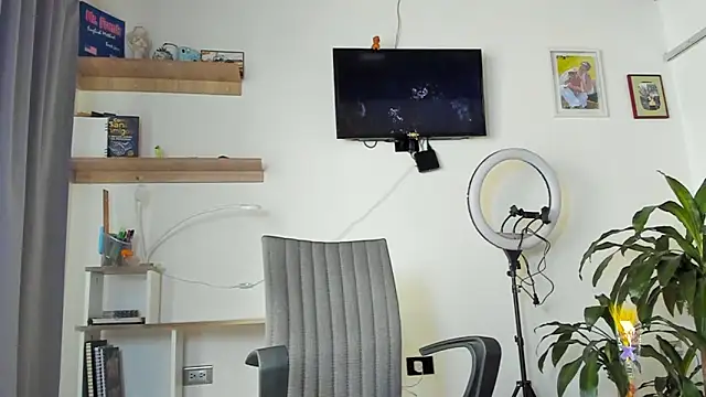 Snapshot of manucute_23_ chatting on 01-19-26, 02:54 manucute 23 online show from 01-19-26, 02:54