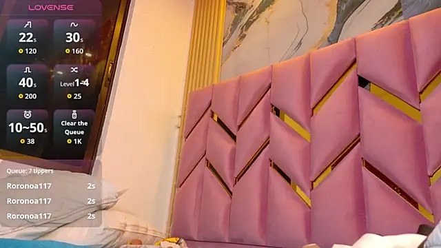 Snapshot of MiissBNasty chatting on 10-14-25, 07:42 MiissBNasty online show from 10-14-25, 07:42