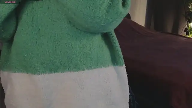 reb luvng online show from 09-17-25, 01:57