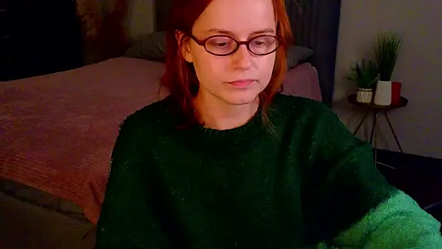 reb luvng online show from 09-24-25, 01:47