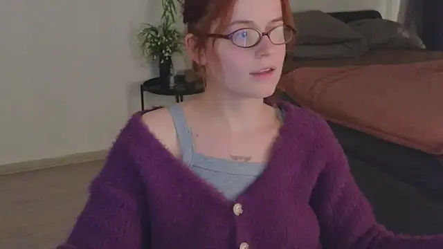 reb luvng online show from 11-04-25, 01:54