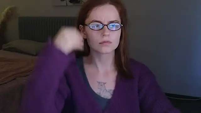 reb luvng online show from 11-08-25, 01:33