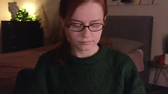 reb luvng online show from 11-16-25, 02:00