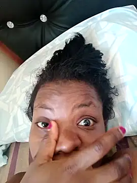 hotgal1112 online show from 02-04-26, 07:47