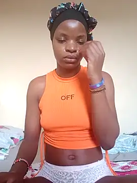 hotgal1112 online show from 02-18-26, 03:57