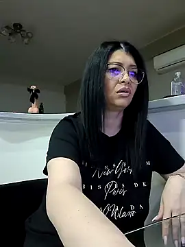 Milf Abigail online show from 01-21-25, 12:57