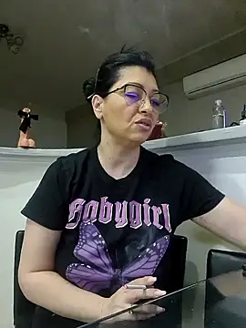 Milf Abigail online show from 01-31-25, 10:10