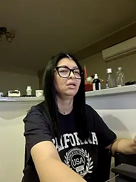 Milf Abigail online show from 11-16-25, 01:33