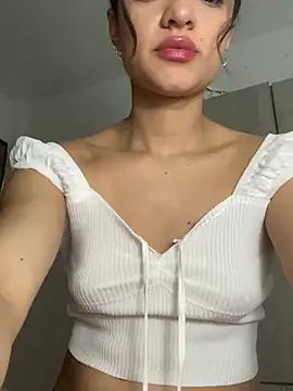 Alicia ALICIA online show from 01-04-25, 04:23