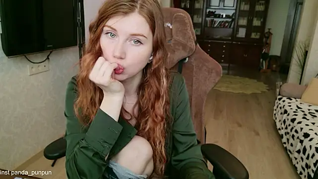 Neko Kimiko online show from 02-28-26, 11:00